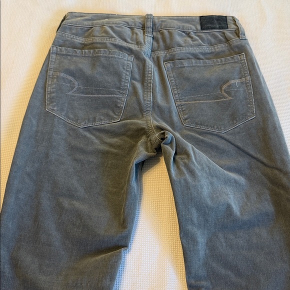 American Eagle Outfitters Gray Super Stretch Hi Rise Jegging Size 2 Regular - Picture 8 of 10